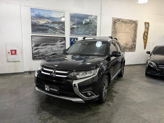 MITSUBISHI OUTLANDER 3.0 GT 4X4 V6 24V GASOLINA 4P AUTOMÁTICO